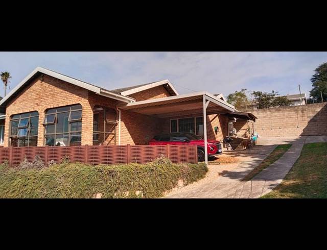 4 BEDROOM HOUSE FOR SALE IN NORTHDENE